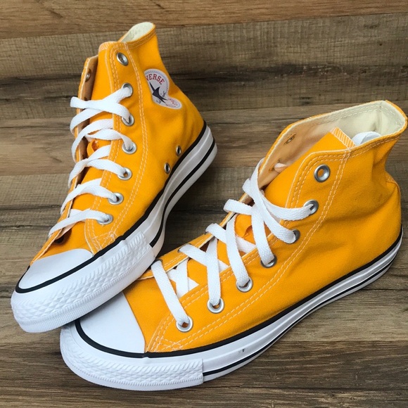 CONVERSE HIGH TOP BRAND NEW - Picture 4 of 14
